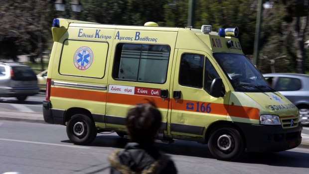 Ζάππειο: Γυναίκα αυτοπυρπολήθηκε | in.gr