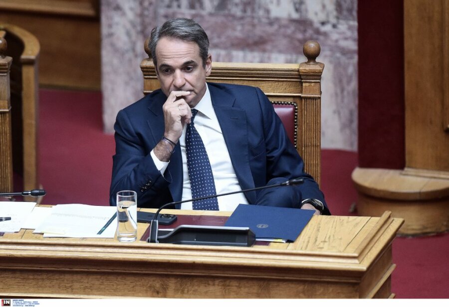 Βουλή: 3+1 μηνύματα από την πρώτη σύγκρουση