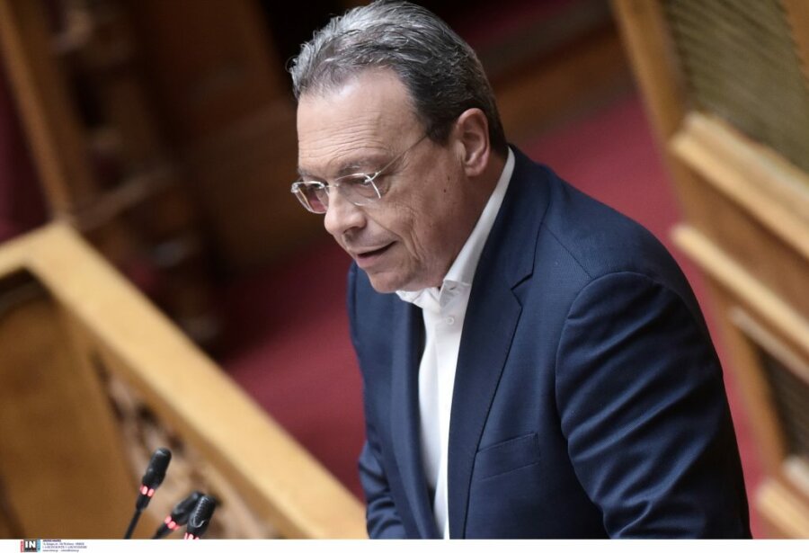 Φάμελλος για Μητσοτάκη: Θα έκανε τα πάντα για να μη γίνει Προανακριτική – Φοβάται όλα αυτά που θα αποκαλυφθούν