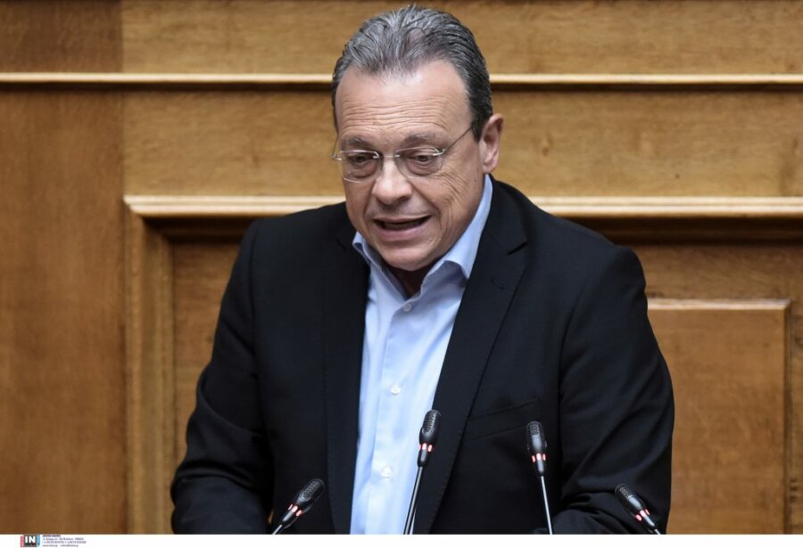 Νέα επίθεση εξαπέλυσε ο Φάμελλος κατά του Μητσοτάκη