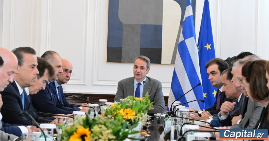 Κυβέρνηση: Επιχείρηση-"ανάταξη" με φόντο τη ΔΕΘ