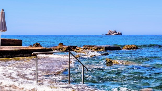 Καιρός: Η τάση μέχρι τον Δεκαπενταύγουστο - Η πρόβλεψη για την πιθανότητα ενός νέου κύματος καύσωνα