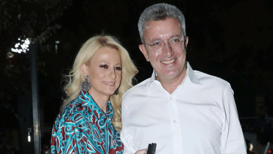 Νίκος Χατζηνικολάου: Ταξίδι στον χρόνο - Η φωτογραφία με την σύζυγό του από παλαιότερες διακοπές