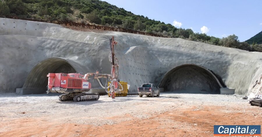 Άμφισσα: Παίρνει μορφή ο νέος δρόμος των δύο σηράγγων και των έξι...