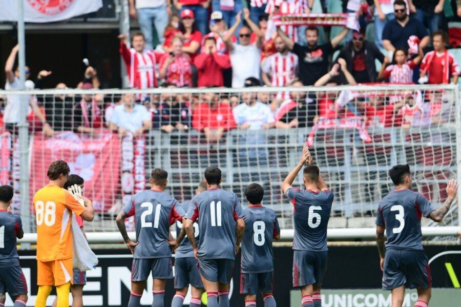 Ντεν Χάαγκ – Ολυμπιακός 2-3: Με χατ τρικ του Ελ Κααμπί και εντυπωσιακό Καμπελά!