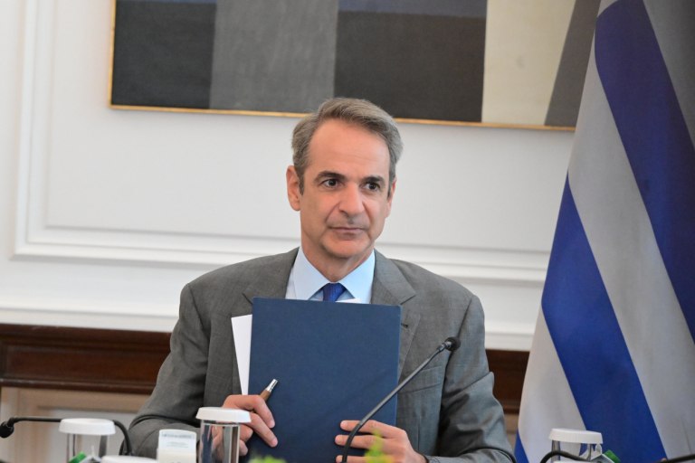ΠΑΣΟΚ: Ο Μητσοτάκης πάει από στραπάτσο σε στραπάτσο - Ο λαός θα γράψει το τέλος της ασυδοσίας του