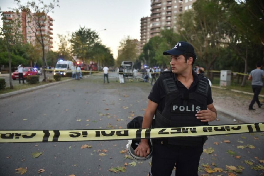 Ιταλία: Σοκ από την ομολογία της μητέρας που σκότωσε τον γιο της μαζί με την σύντροφό του