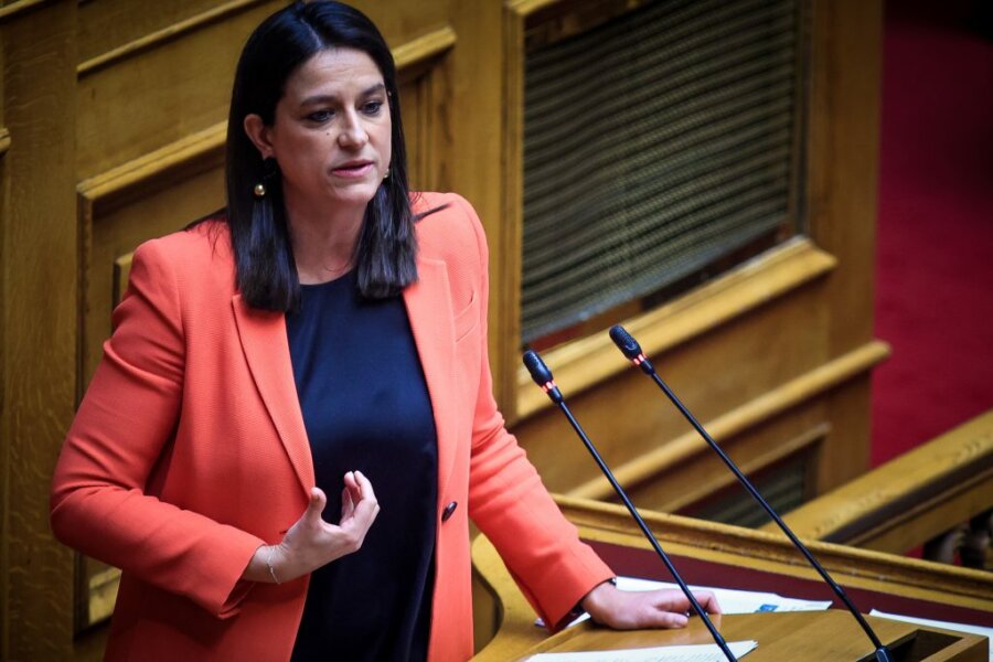 Κεραμέως: Εντυπωσιακή η αύξηση των καταγεγραμμένων υπερωριών – Η Ψηφιακή Κάρτα ασπίδα για τον εργαζόμενο