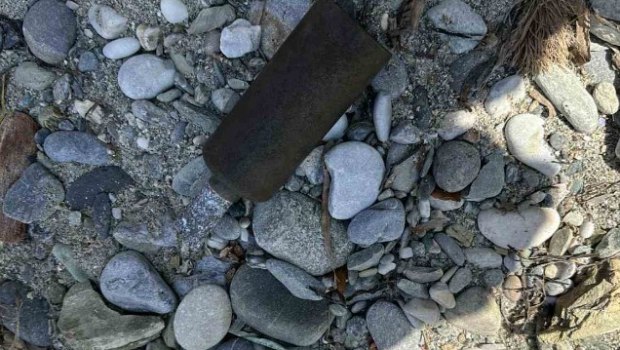 Πιερία: Εντοπίστηκε βλήμα όλμου στην παραλία του Πλαταμώνα