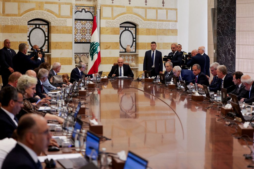 Λίβανος: Η κυβέρνηση ενέκρινε το αμερικανικό σχέδιο για αφοπλισμό της Χεζμπολάχ – Αποχώρησαν 5 υπουργοί της
