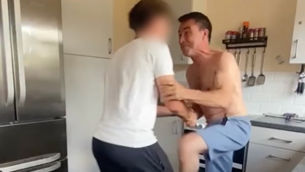 Νίκησε τον καρκίνο και κέρδισε 1 εκατ. λίρες σε λοταρία - «Θέλω να πάω τα παιδιά μου στην Ελλάδα»