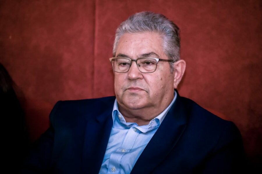 Δημήτρης Κουτσούμπας: Αυτές τις στιγμές τα λόγια περισσεύουν, μόνο κουράγιο και δύναμη σε όλους