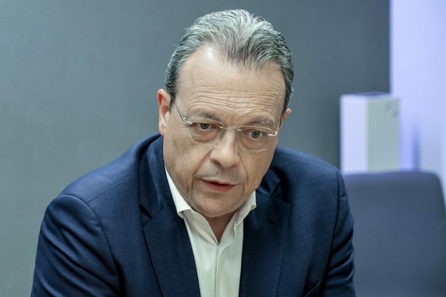 Σωκράτης Φάμελλος: Εύχομαι δύναμη και κουράγιο στον Αντώνη Σαμαρά και την οικογένειά του