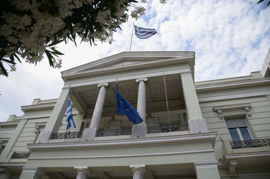 ΥΠΕΞ: Η ανάρτηση της ελληνικής πρεσβείας στο Λουξεμβούργο δεν εκφράζει την επίσημη θέση της χώρας μας