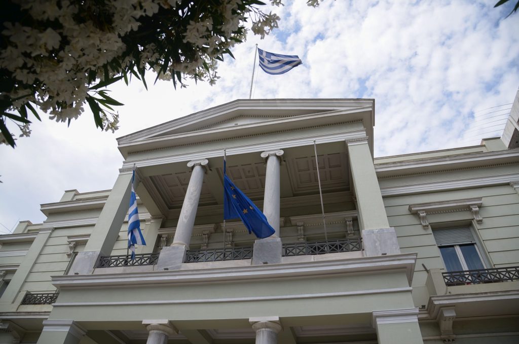 ΥΠΕΞ: Η ανάρτηση της ελληνικής πρεσβείας στο Λουξεμβούργο δεν εκφράζει την επίσημη θέση της χώρας μας