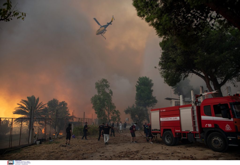 Ούρσουλα φον ντερ Λάιεν για φωτιές: Ανταποκρινόμαστε στο αίτημα της Ελλάδας για βοήθεια στις πυρκαγιές