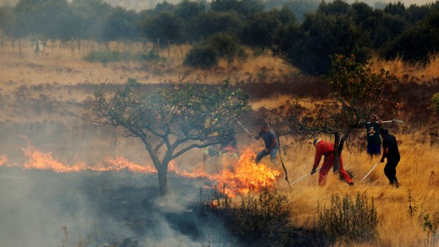 Τρίτος νεκρός από τις φωτιές στην Ισπανία ενώ επιχειρούσε σε δασική πυρκαγιά