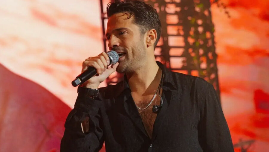 Κωνσταντίνος Αργυρός: Νούμερο 1 σε Spotify και ραδιόφωνα ταυτόχρονα