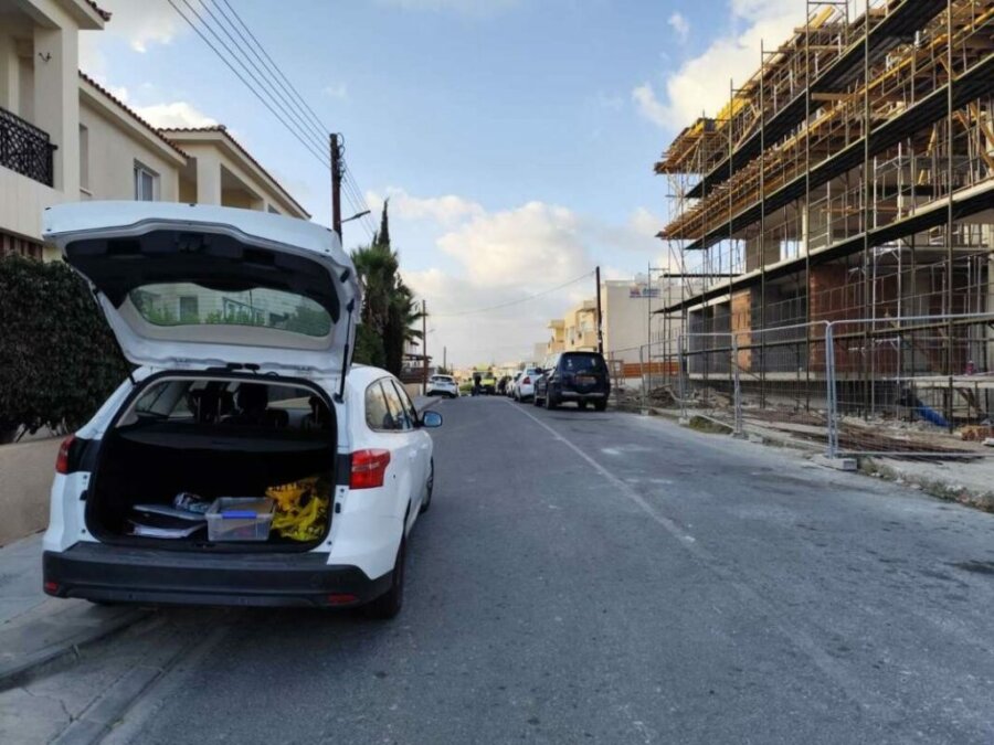 Άγριο έγκλημα στην Κύπρο: Μαχαίρωσε μέχρι θανάτου τη σύντροφό του μπροστά στον 14χρονο γιο της