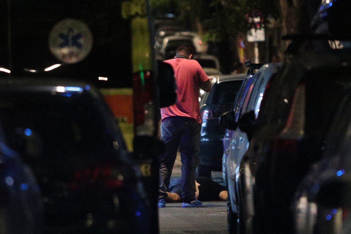 Γνωστός στις Αρχές ο 47χρονος που δολοφονήθηκε στον Άγιο Παντελεήμονα - Τον πυροβόλησαν στο κεφάλι