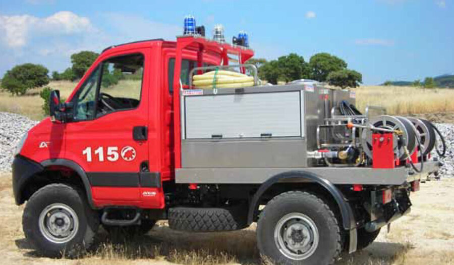 mikro-pyrosvestiko-oxima-4x4
