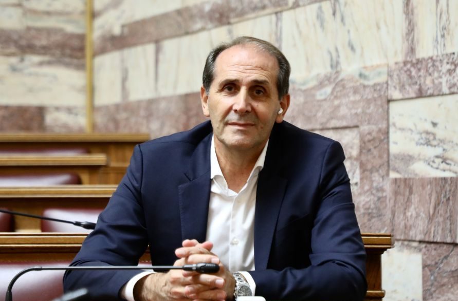 Ανακοπή καρδιάς υπέστη ο Απόστολος Βεσυρόπουλος