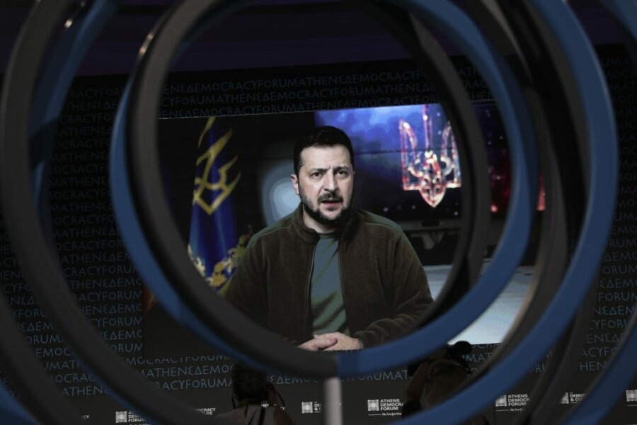 Ουκρανικό: «Σε δυο εβδομάδες θα ξέρουμε αν θα υπάρξει ειρήνη» λέει ο Τραμπ – Οι όροι του Πούτιν και η στάση του Ζελένσκι