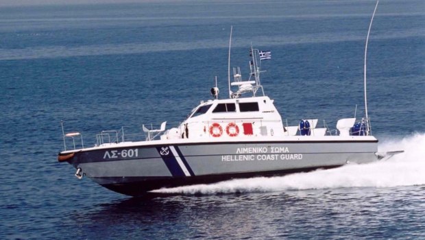 Σύμη: Συνελήφθη διακινητής μεταναστών μετά από καταδίωξη