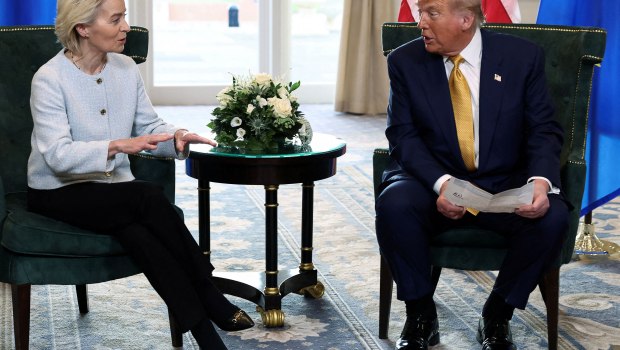 Η Φον ντερ Λάιεν σήκωσε το γάντι του Ντράγκι: Η συμφωνία με τις ΗΠΑ είναι «ισχυρή, αν όχι τέλεια», λέει