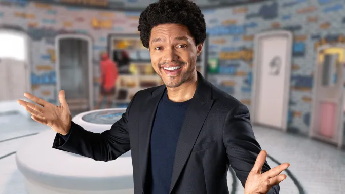 llza-prime-video-brings-trevor-noah-home-to-host-its-first-south-african-original-lol-last-one-laughing-south-africa