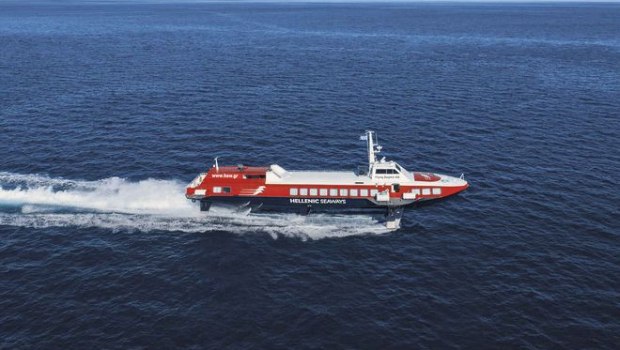 Ταλαιπωρία για 118 επιβάτες του Flying Dolphin XIX λόγω βλάβης - Πλέει με μειωμένη ταχύτητα από Αίγινα προς Πειραιά
