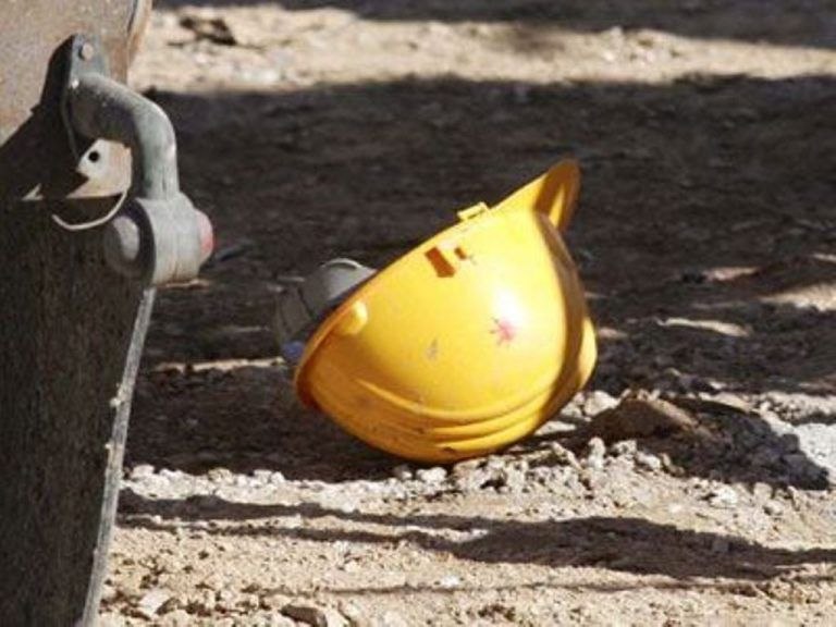 ΚΚΕ για 13ωρο: Να αποσυρθεί το έκτρωμα που πάει τους εργαζόμενους στον Μεσαίωνα