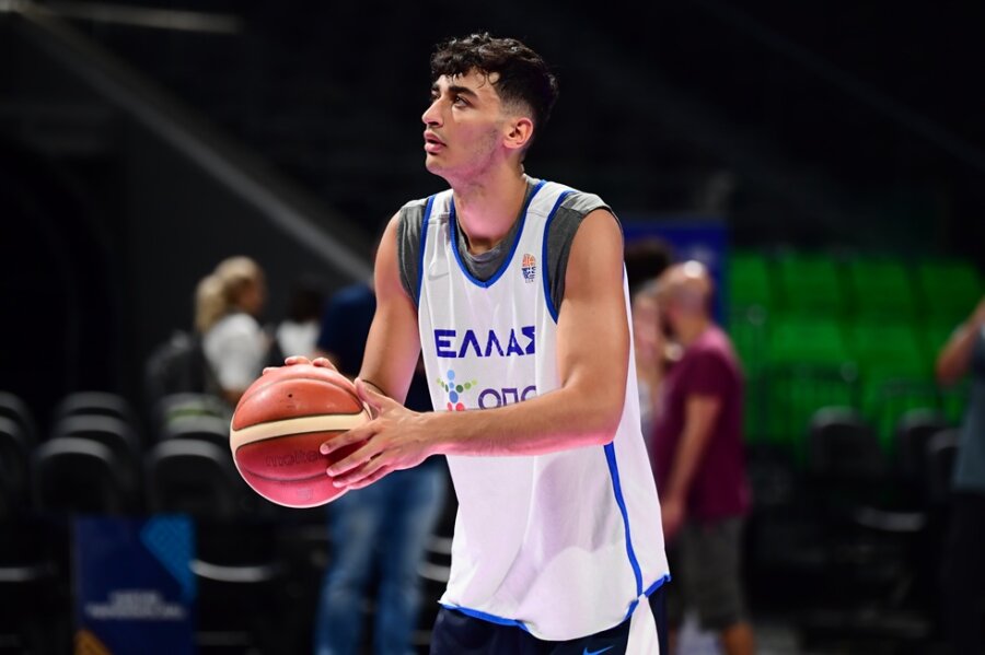 Οι πέντε rising stars του Eurobasket: Από τον Σαμοντούροφ μέχρι τον… Ρισασέ (pics, vids)