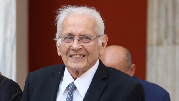 Το μεσημέρι η κηδεία του Δημήτρη Κωνσταντάρα - Η επιθυμία της οικογένειας