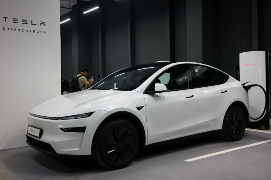 Tesla: Καλείται να καταβάλει 243 εκατ. δολάρια ως αποζημίωση για την υπόθεση Autopilot