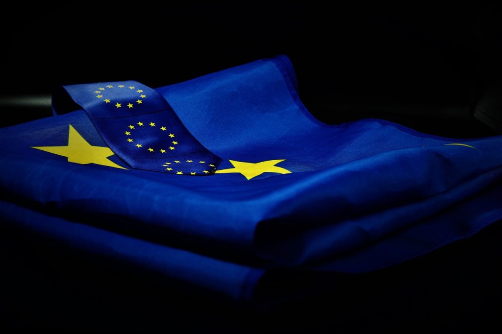 Η ΕΕ στήνει τείχος απέναντι στη ρωσική επιρροή