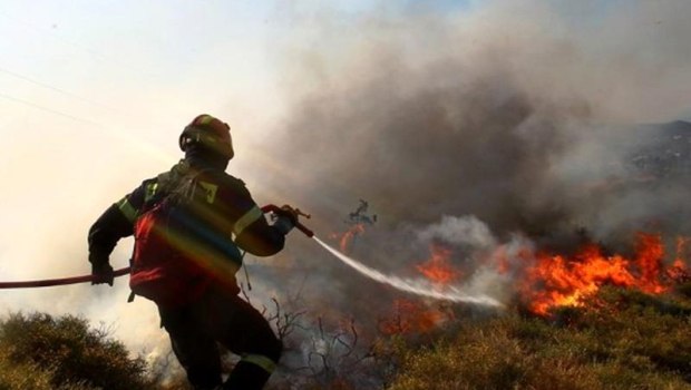 Φωτιά σε αγροτοδασική έκταση στον Άγιο Κοσμά Γρεβενών