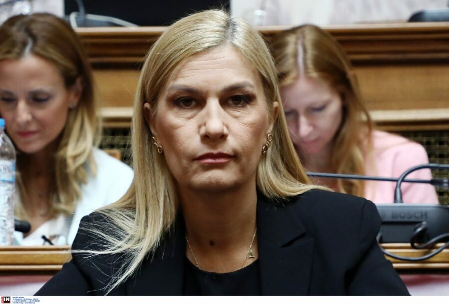 Σέβη Βολουδάκη για συνθήματα στο πολιτικό της γραφείο: Δεν θα καταφέρουν να με φιμώσουν