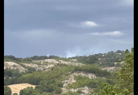 Μπουρίνι με κεραυνούς προκάλεσε 4 φωτιές στα Γρεβενά – Ήχησε το 112 στο Σύνδενδρο