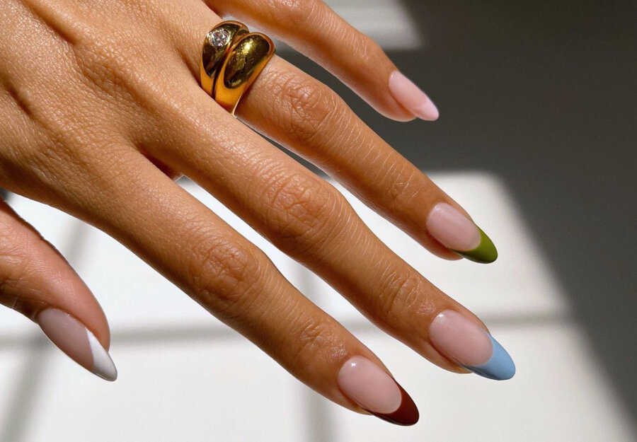 Autumn Nails: Πώς θα δώσετε ένα φθινοπωρινό twist στο κλασικό γαλλικό μανικιούρ