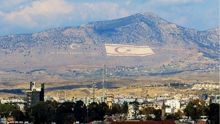Κύπρος: Πώς συνεχίζεται ακόμα και σήμερα η τουρκική προέλαση και το ροκάνισμα της «νεκρής ζώνης»