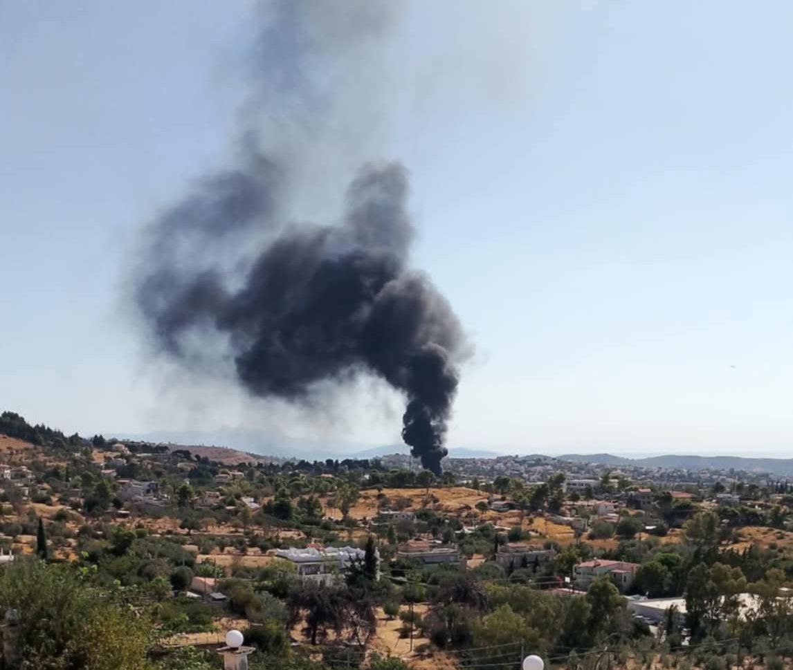 Παλλήνη: Ξέσπασε φωτιά στο Μουσικό Σχολείο - Συναγερμός στην Πυροσβεστική