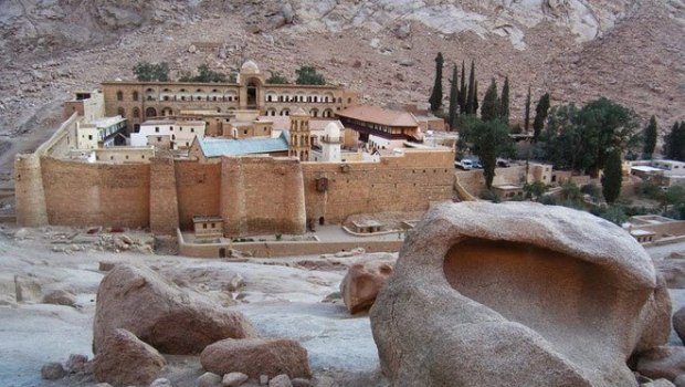 Παρέμβαση από το Πατριαρχείο Ιεροσολύμων για τη Μονή Σινά - Για εξηγήσεις καλείται ο Αρχιεπίσκοπος Δαμιανός