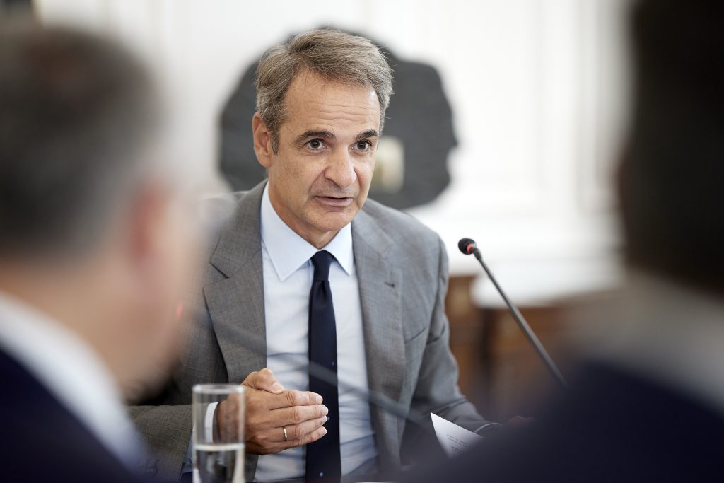 Κυριάκος Μητσοτάκης: «Πάμε να κάνουμε ένα challenge;» – Ανάρτηση για τα έργα που έγιναν τον Αύγουστο