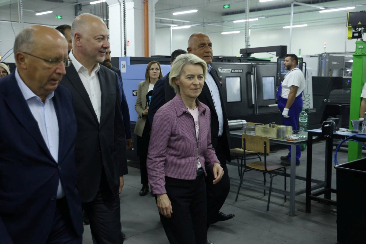 Φιάσκο με το αεροσκάφος της φον ντερ Λάιεν - Δεν υπήρχε ρωσική παρεμβολή στο σήμα GPS του