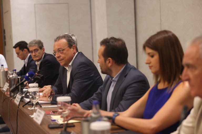 Φάμελλος