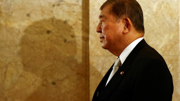 Ιαπωνία: Ο πρωθυπουργός Ισίμπα αποφάσισε να παραιτηθεί