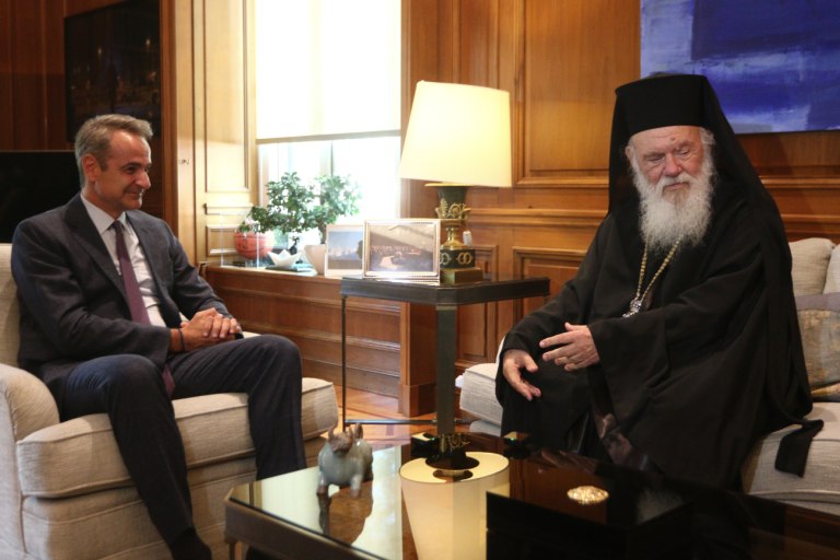 Συνάντηση Μητσοτάκη με Αρχιεπίσκοπο Ιερώνυμο – Τι συζήτησαν