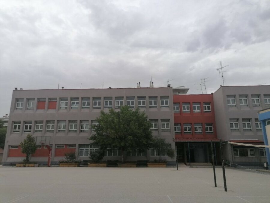 3o-epal larisas