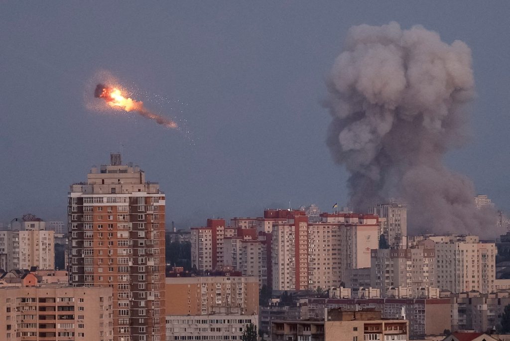 Με πύραυλο Ισκαντέρ έγινε η ρωσική επίθεση στο κτίριο της ουκρανικής κυβέρνησης, λέει το Κίεβο